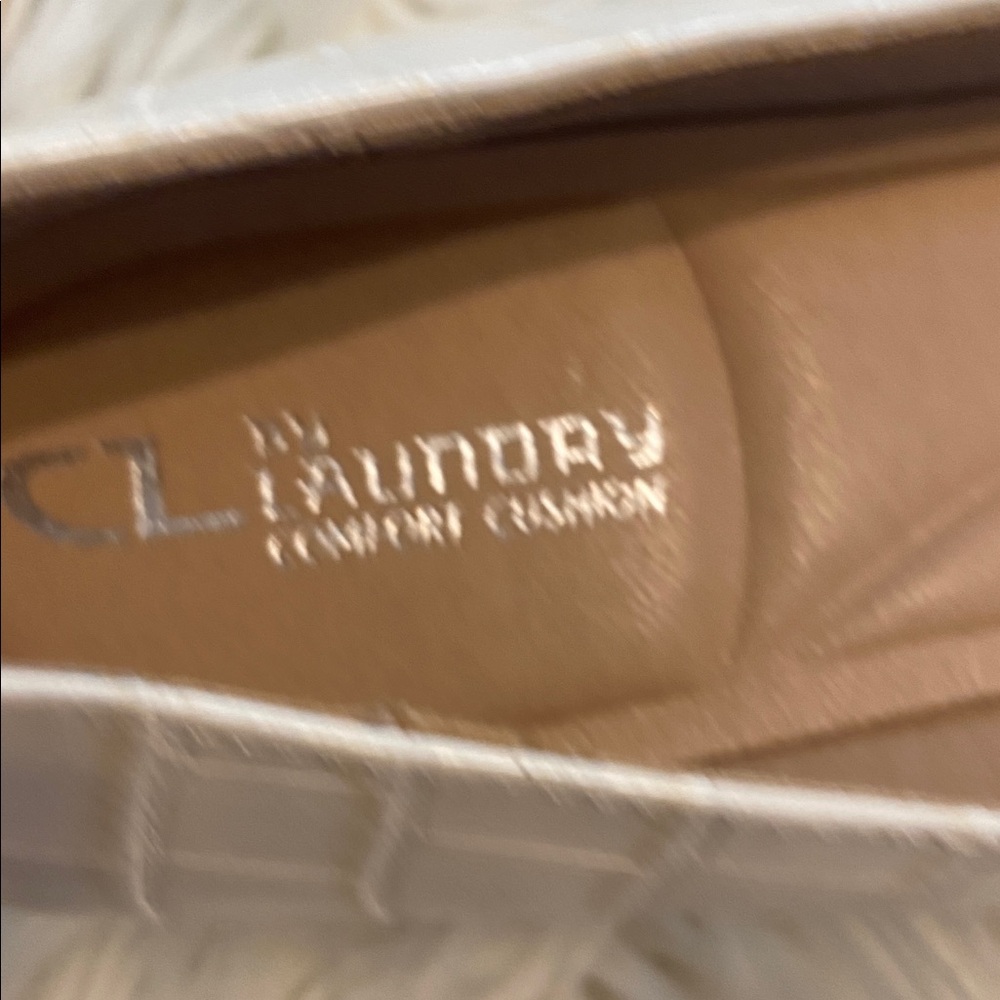 CL by Landry Elegant Cream Block Heel Shoes size 9.5 BNWOT see all photos - Picture 5 of 12